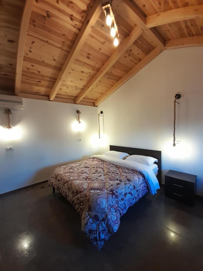 Windmill Shkodra Gesthouse Camping & Grill Kültér fotó