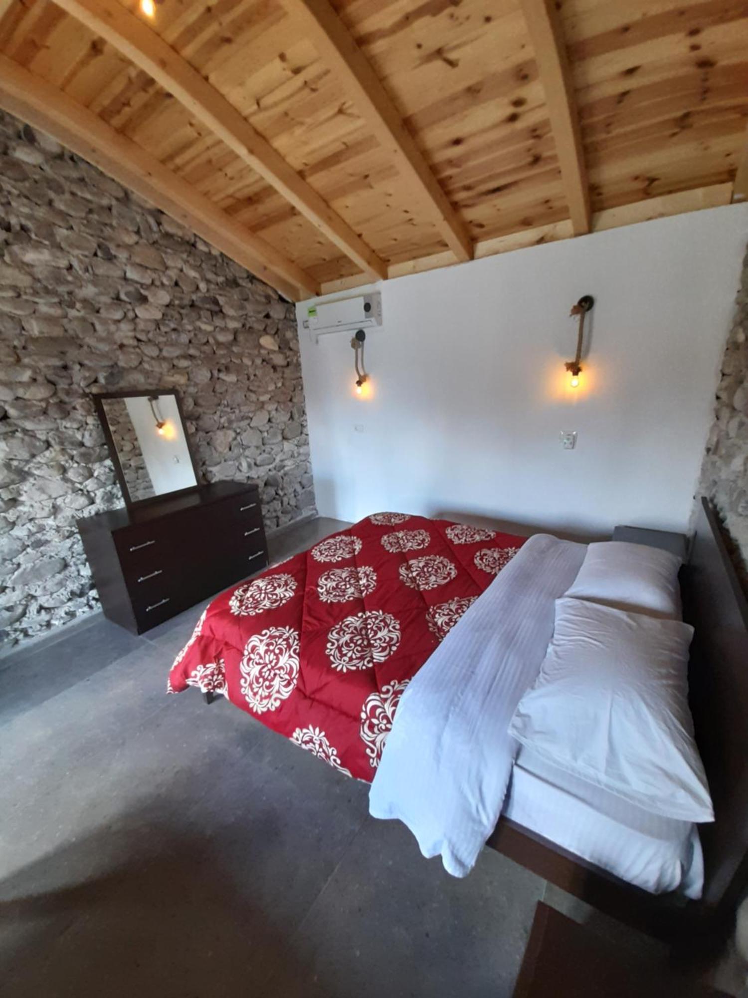 Windmill Shkodra Gesthouse Camping & Grill Szoba fotó