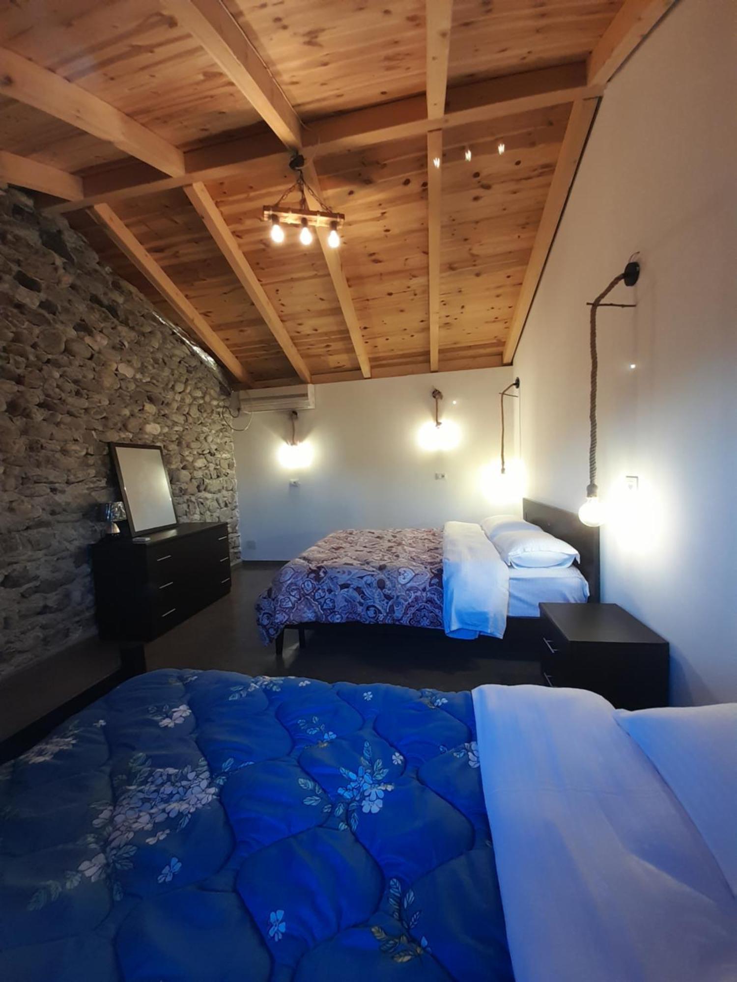 Windmill Shkodra Gesthouse Camping & Grill Szoba fotó