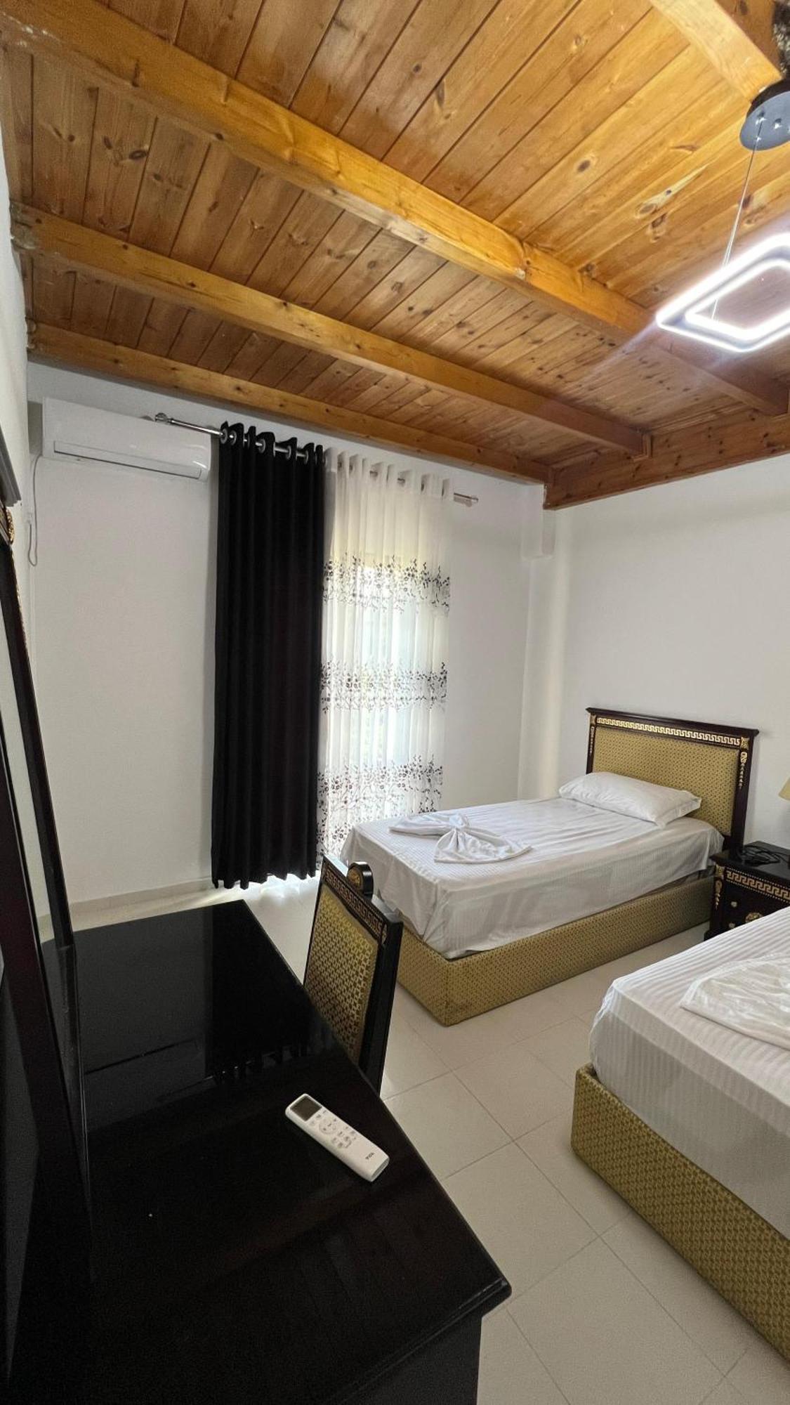 Windmill Shkodra Gesthouse Camping & Grill Kültér fotó